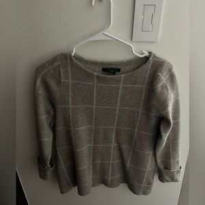 Women’s sweater